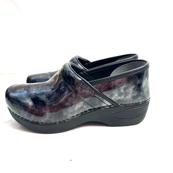 Dansko Black Swirl Marble Leather Clogs Size EU 36/ US 6 - Picture 3 of 6